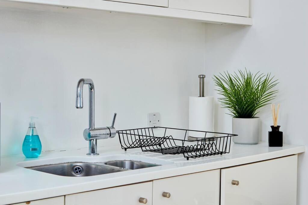 Swanky City Centre Apartment Lincoln Buitenkant foto