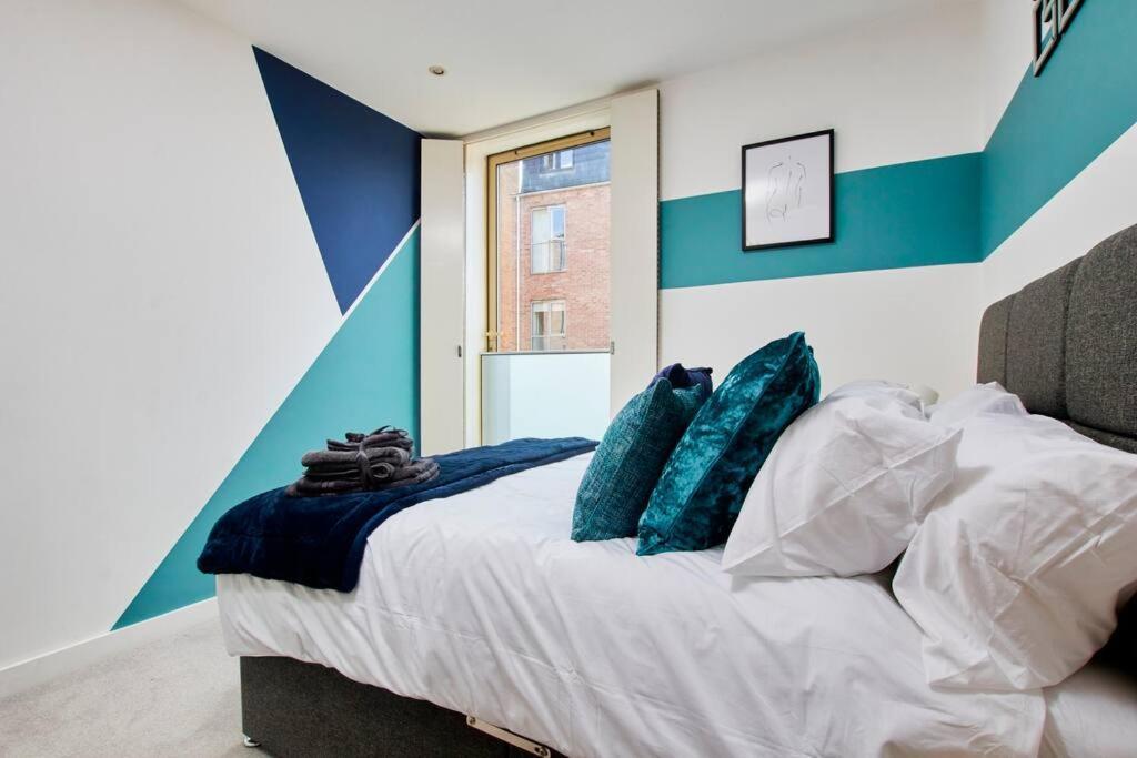 Swanky City Centre Apartment Lincoln Buitenkant foto